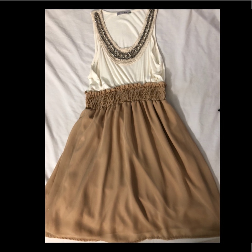 Summer dress with beaded details